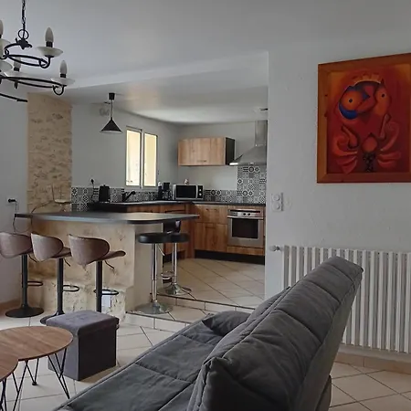 De La Ferienhaus Marambat